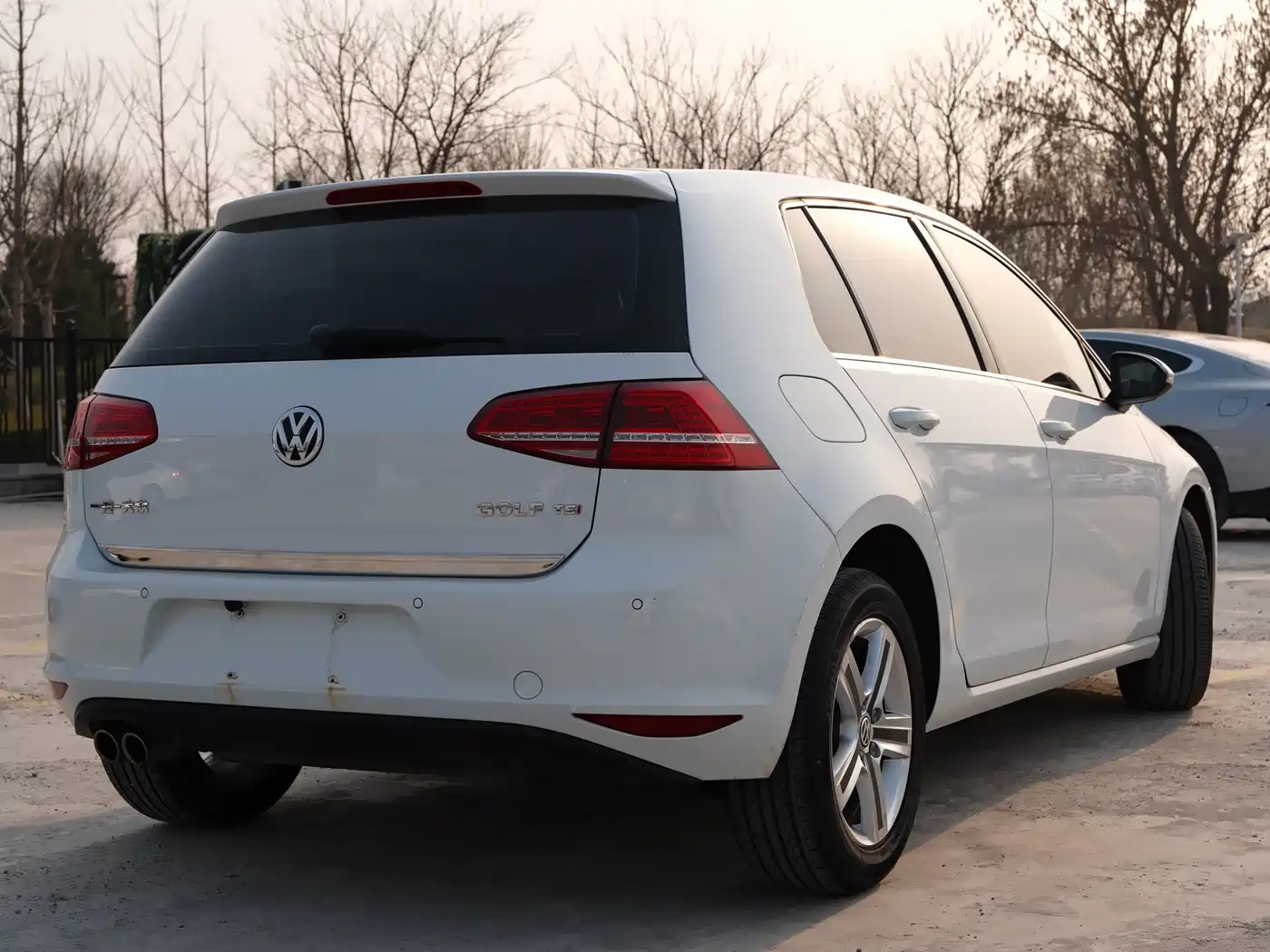 Volkswagen Golf 2014 1.4TSI Automatic Luxury фото 5