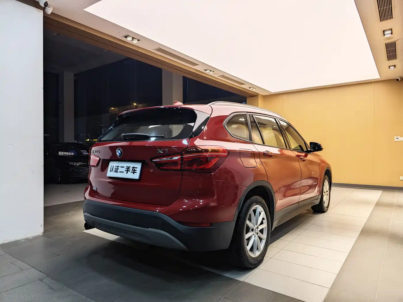BMW X1 2018 sDrive18Li Fashion Model фото 30