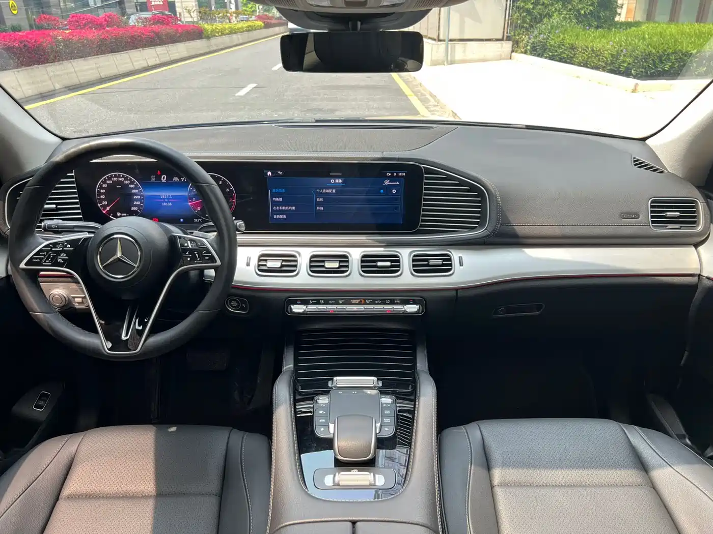 Mercedes-Benz GLE Coupe 2024 GLE 350 4MATIC Coupe SUV Luxury фото 11
