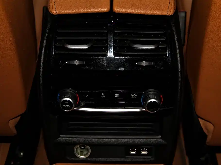 BMW 6 Series GT 2021 630i M Sport Package фото 26