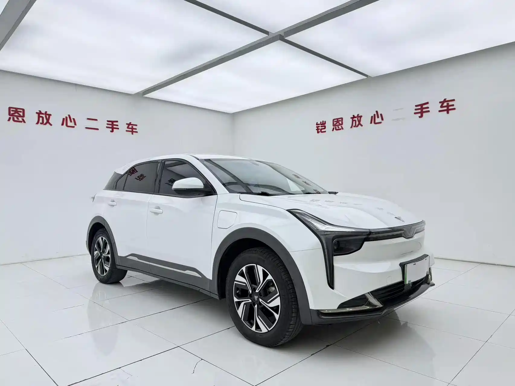 Фото 3 - Nezha Auto Neta U