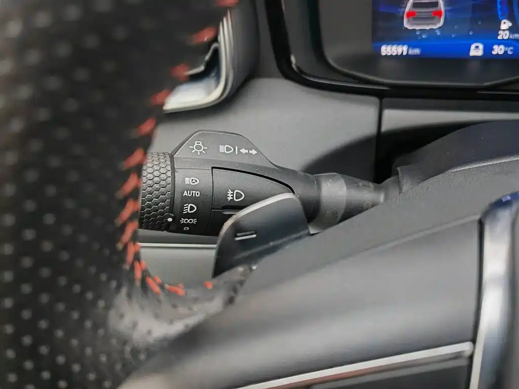 Lynk & Co 01 2019 2.0T AWD Pro Edition China VI фото 21