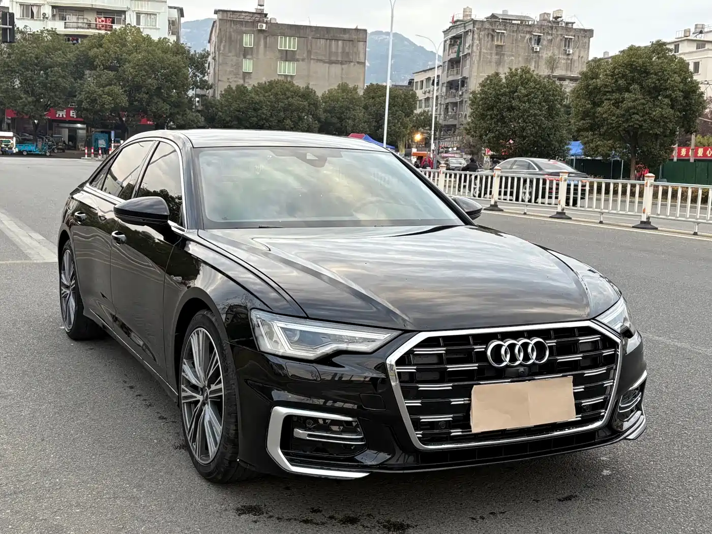 Audi A6L 2024 45 TFSI Premium Dynamic фото 3