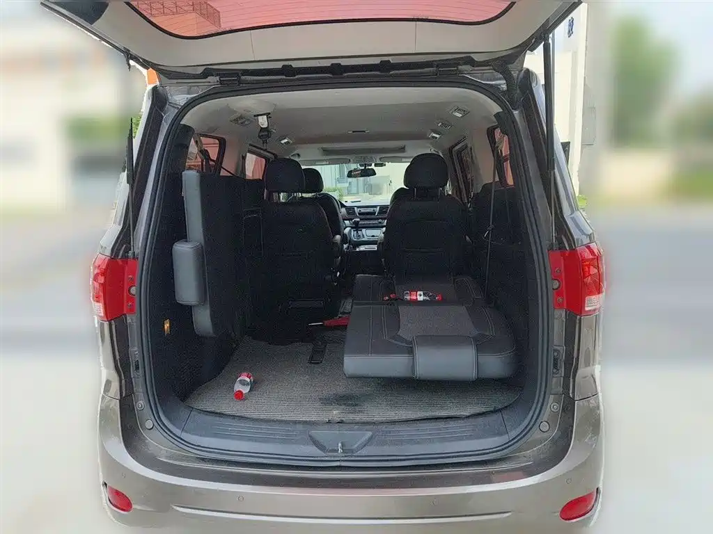 SAIC Maxus Maxus G10 2016 2.0T Automatic Elite фото 10
