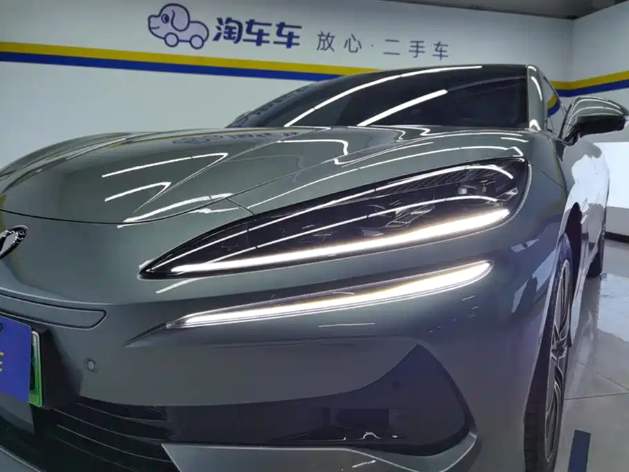 Denza Z9GT 2024 Model 1100 AWD Max Edition фото 5