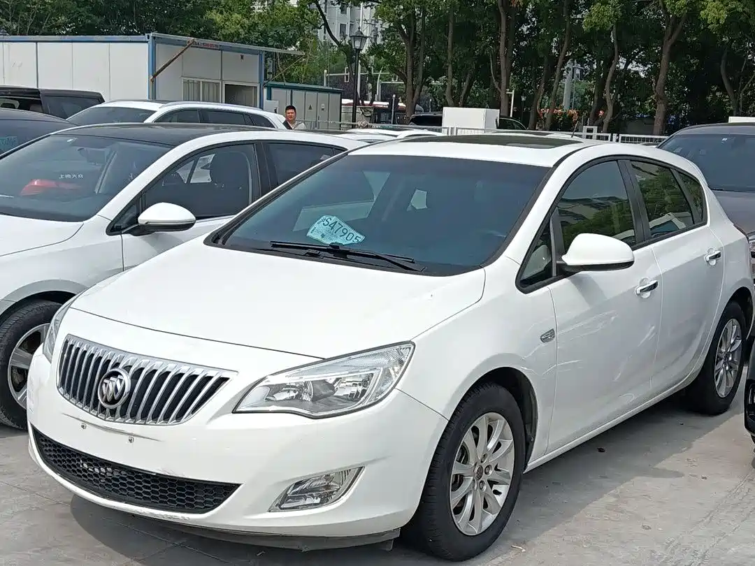 Buick Excelle 2014 XT 1.6L Automatic Fashion