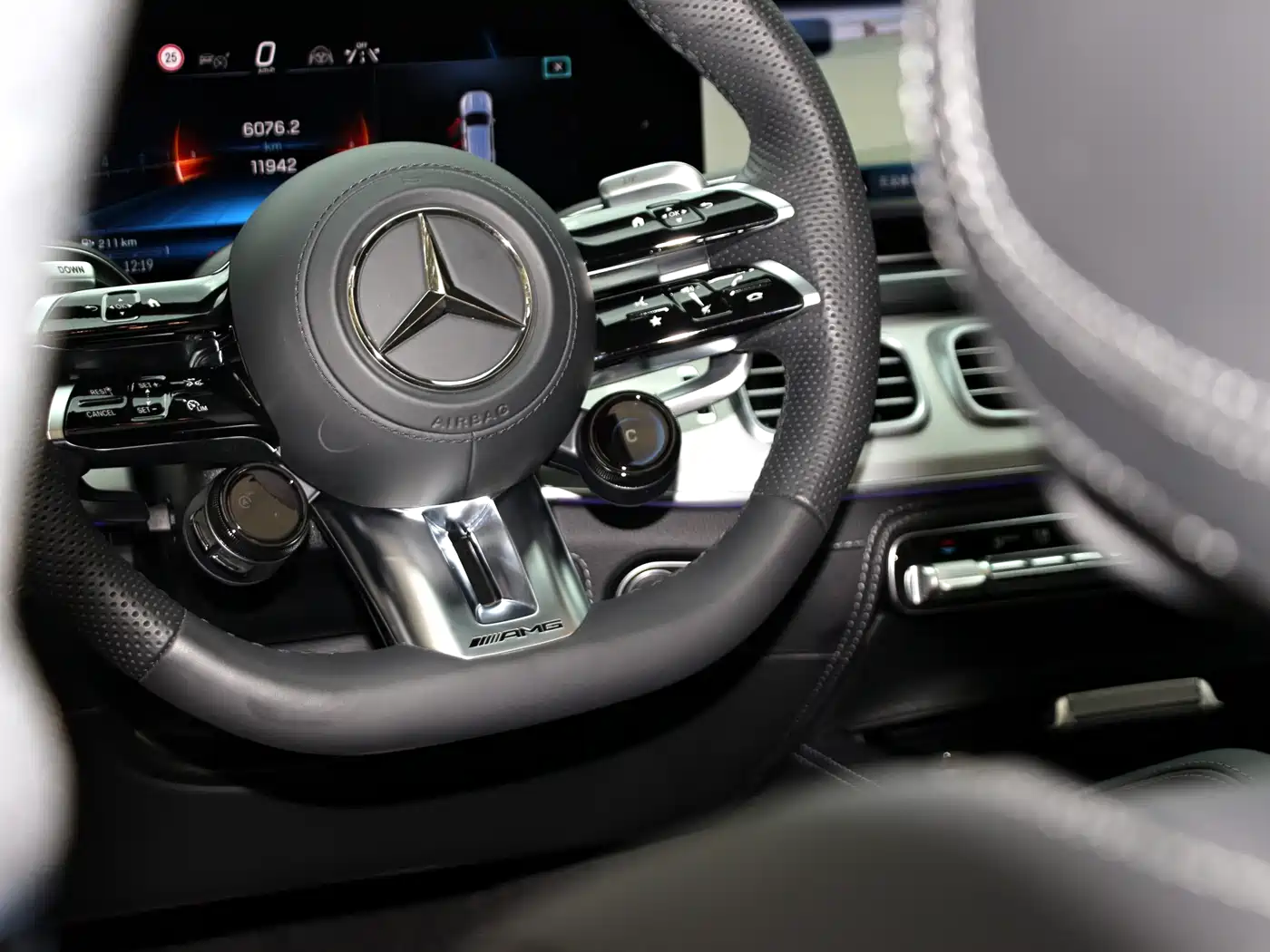 Mercedes-Benz GLE AMG 2024 AMG GLE 53 4MATIC+ фото 6