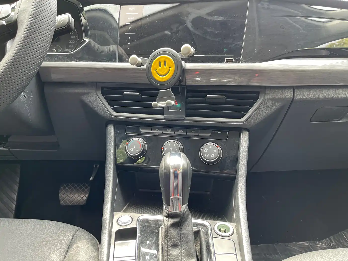 Volkswagen Bora 2021 1.5L Automatic Fashion Smart Edition фото 12