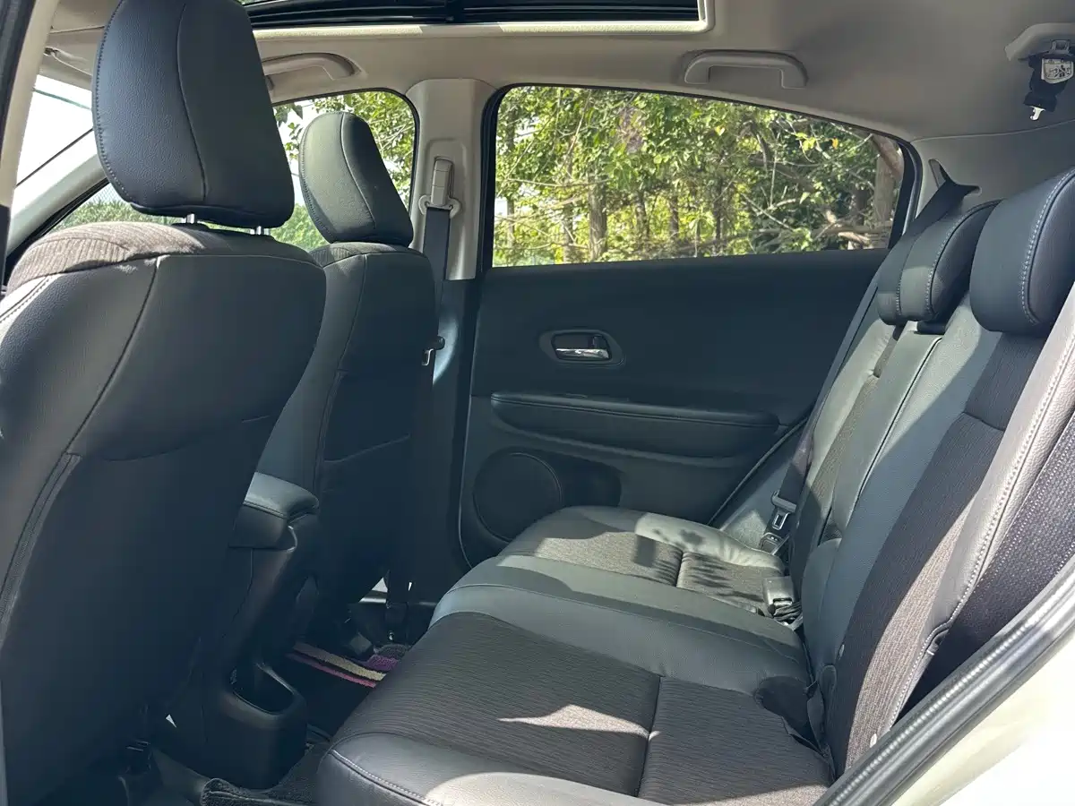 Honda Vezel 2022 2020 1.5L CVT Pioneer