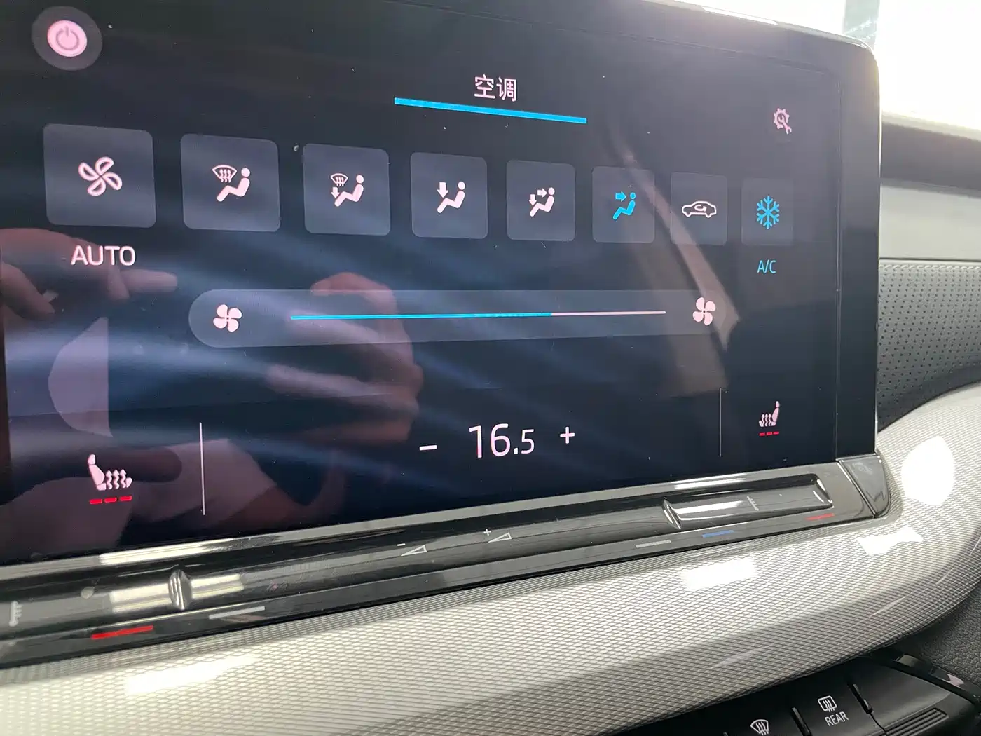 Škoda Octavia 2022 PRO TSI280 Premium Edition фото 14