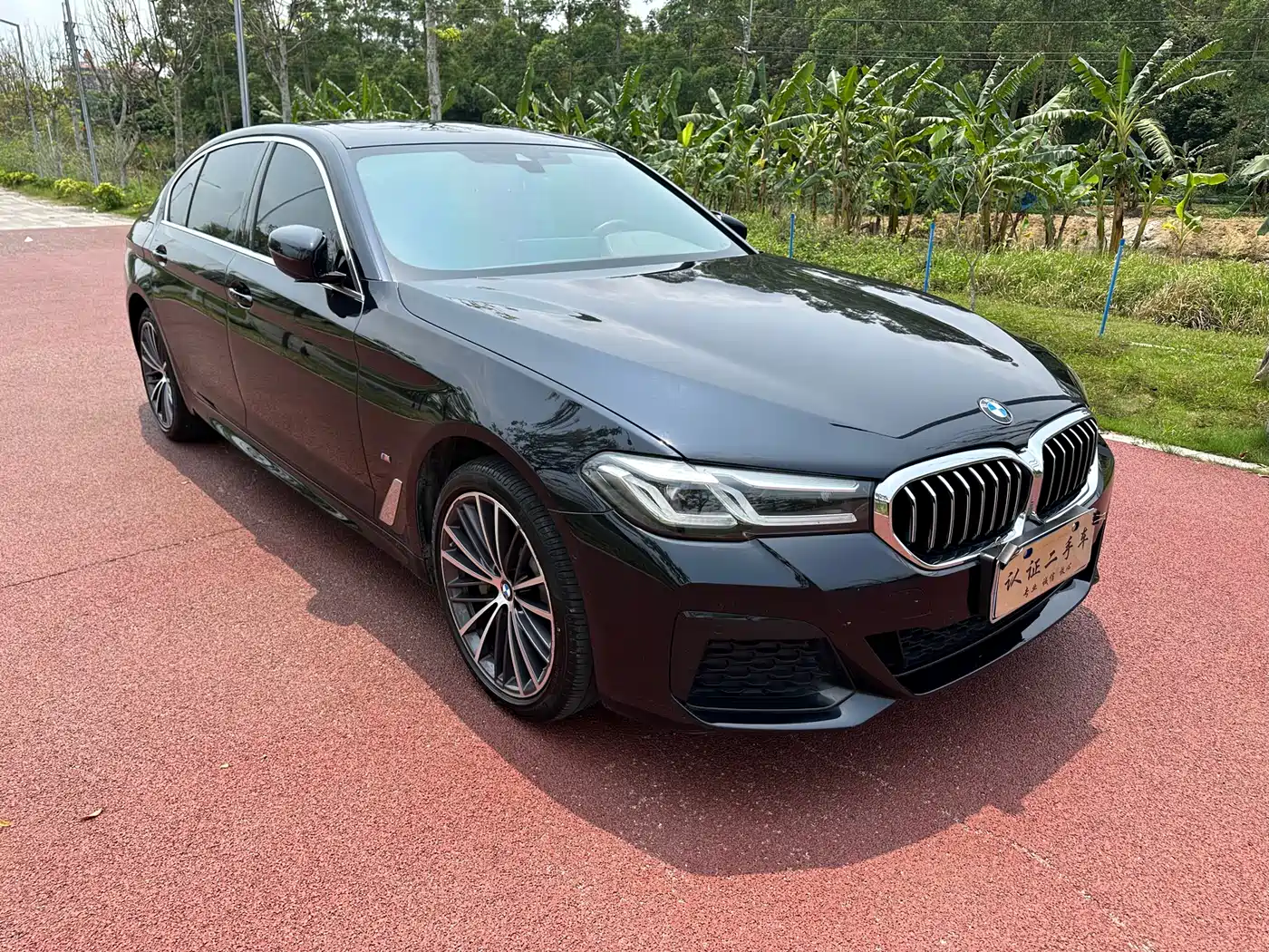 BMW 5 Series 2023 530Li Leading M Sport Package фото 4
