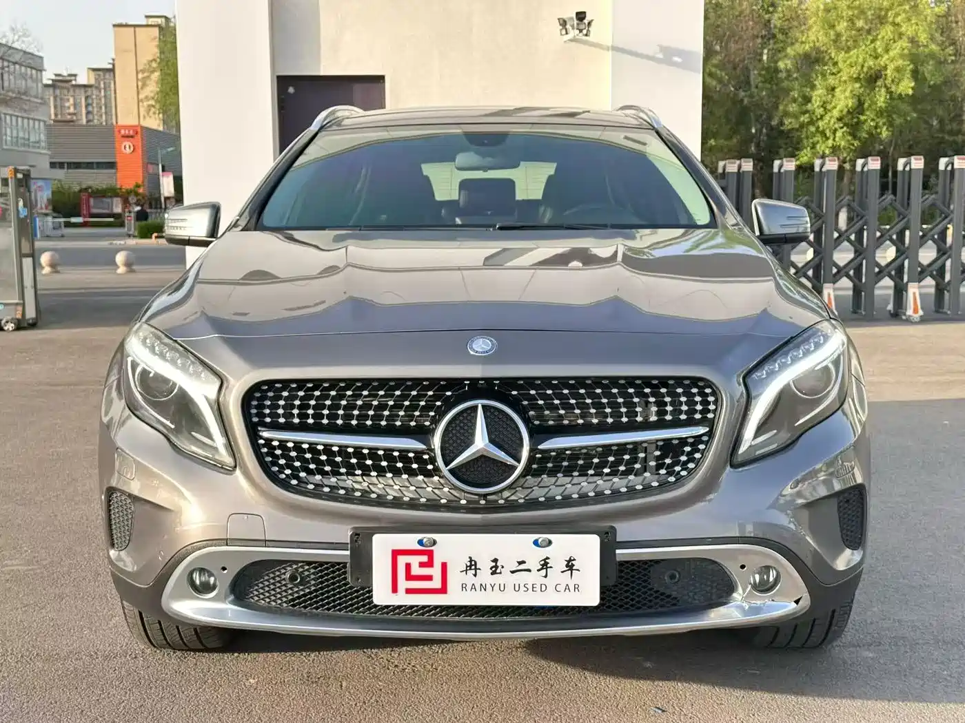 Mercedes-Benz GLA (Import) 2015 GLA 200 фото 2