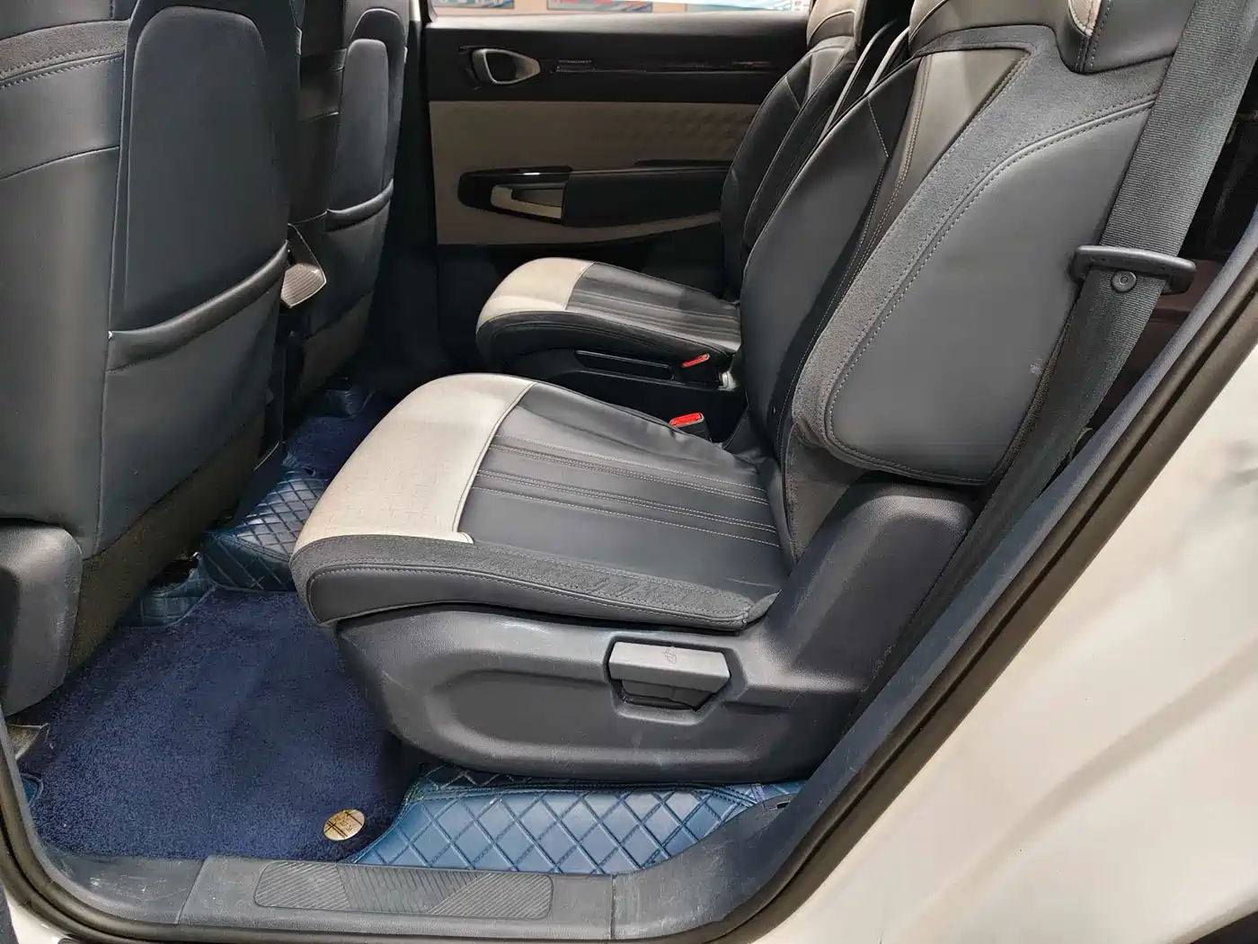Baojun RM-5 2020 2019 1.5T CVT 24-hour Online Luxury 6-seater
