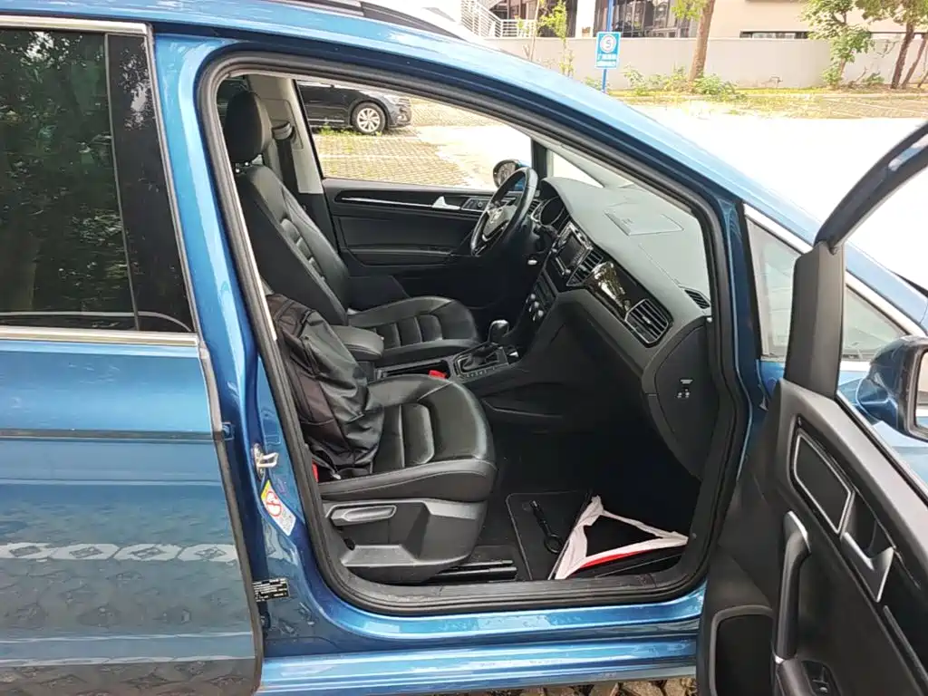 Volkswagen Golf (Import) 2015 2015 1.4TSI Sportsvan