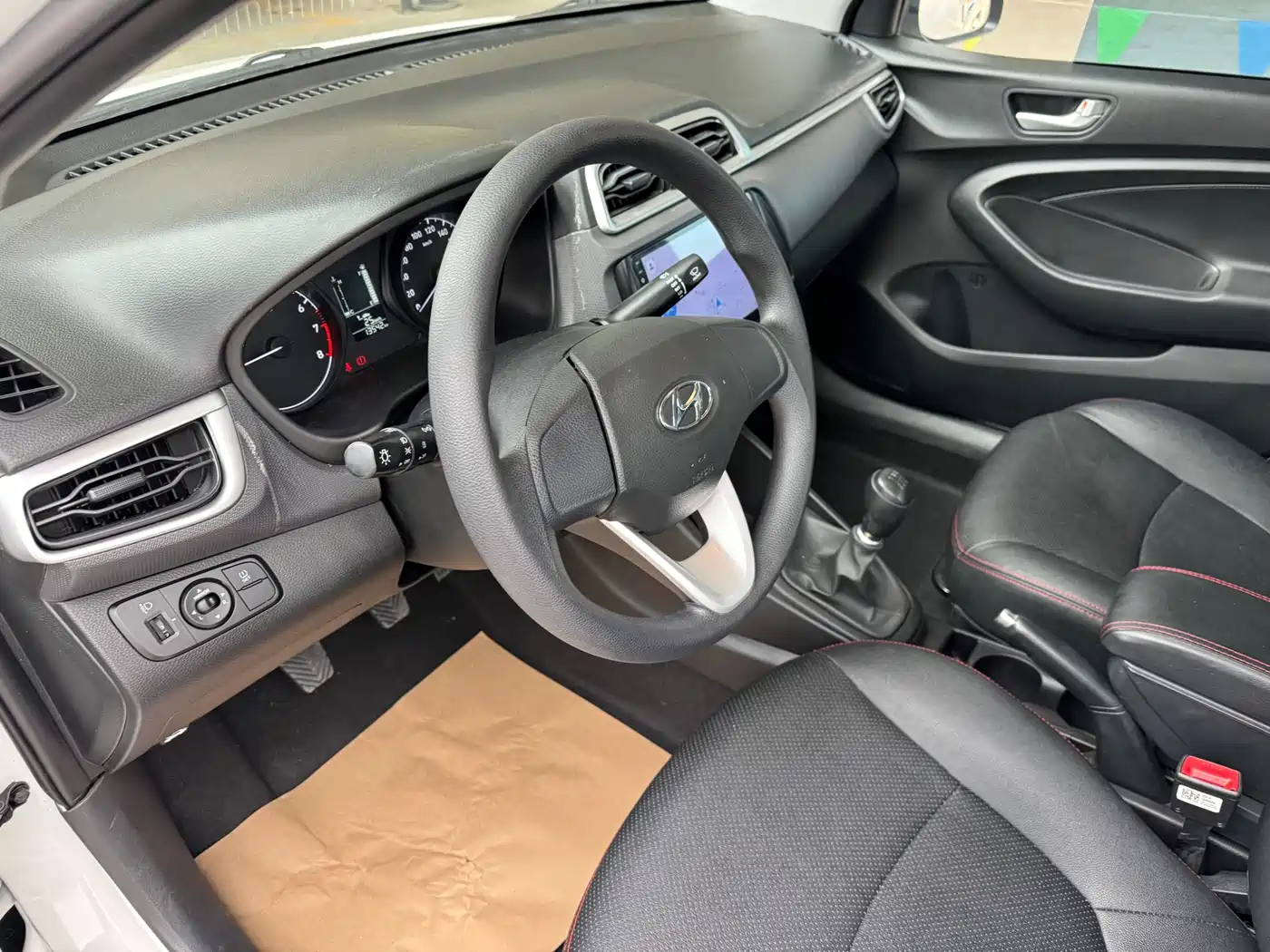 Hyundai Verna 2020 1.4L Manual GL Renewal Edition фото 7