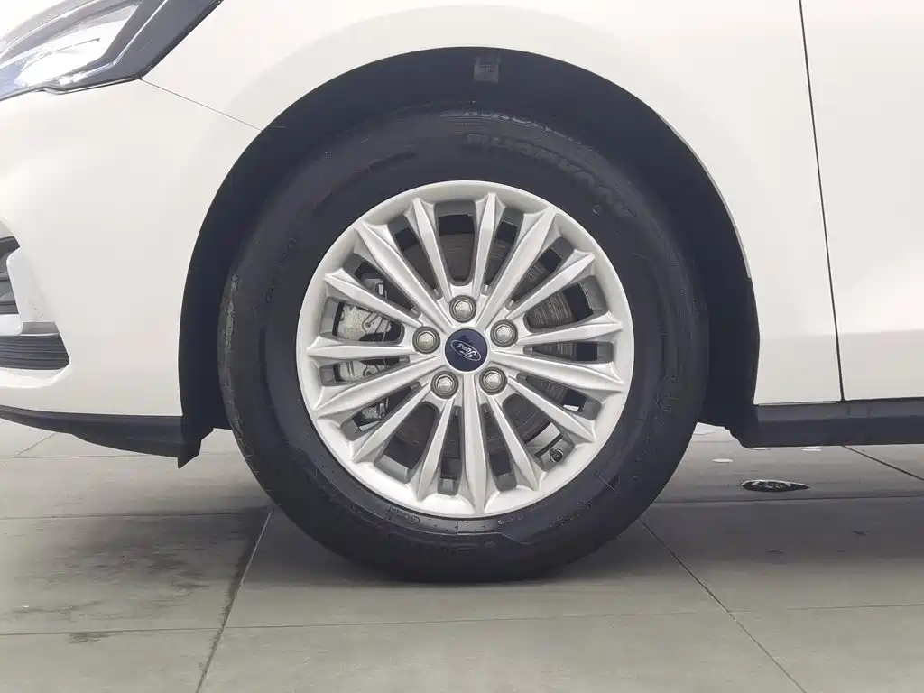 Ford Focus, миниатюра 17