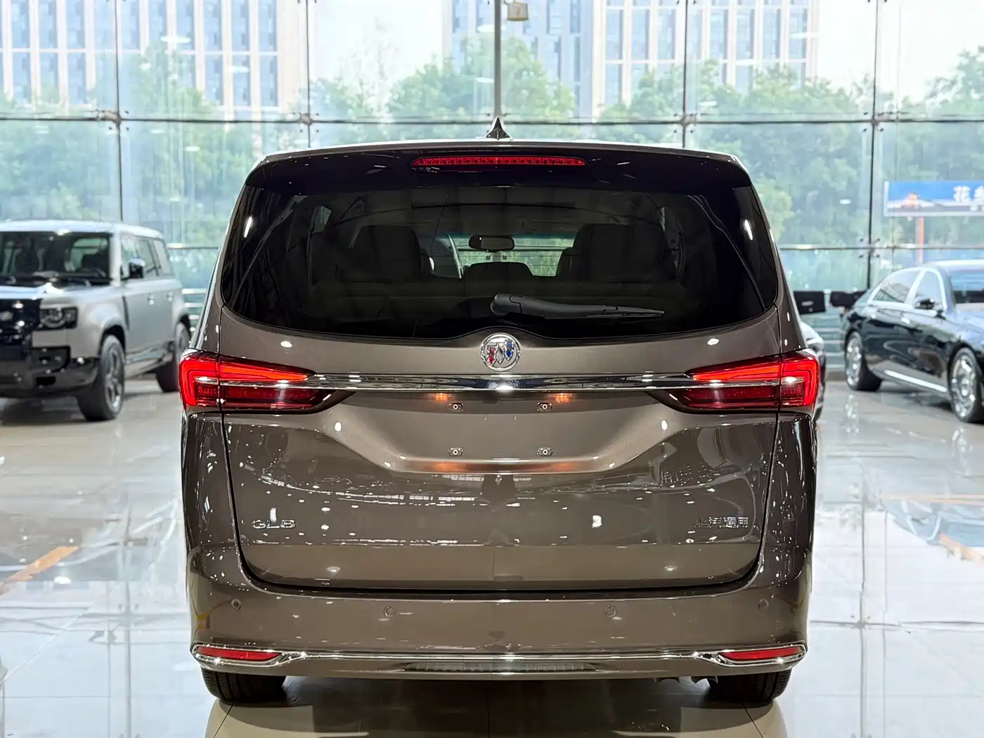 Buick GL8 2023 Facelift Land Business Class Luxury фото 21