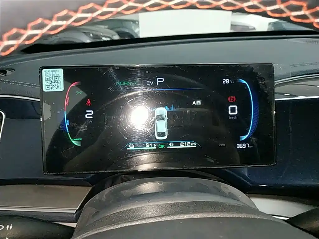 BYD Qin PLUS 2023 Champion Edition DM-i 120KM Excellence фото 12