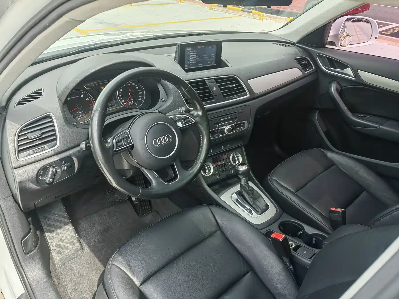 Audi Q3 2016 30 TFSI Heritage Edition Smart Leader фото 2