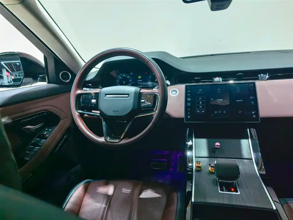 Land Rover Range Rover Evoque 2024 Range Rover Evoque L 249PS Light Master Edition фото 10