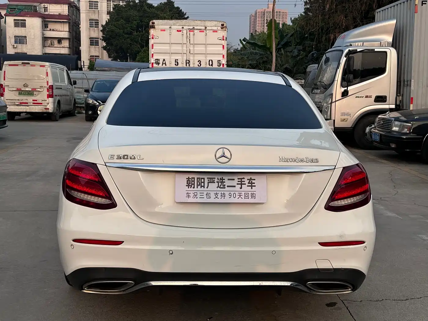 Mercedes-Benz E-Class 2016 E 300 L Sport Fashion Type фото 8