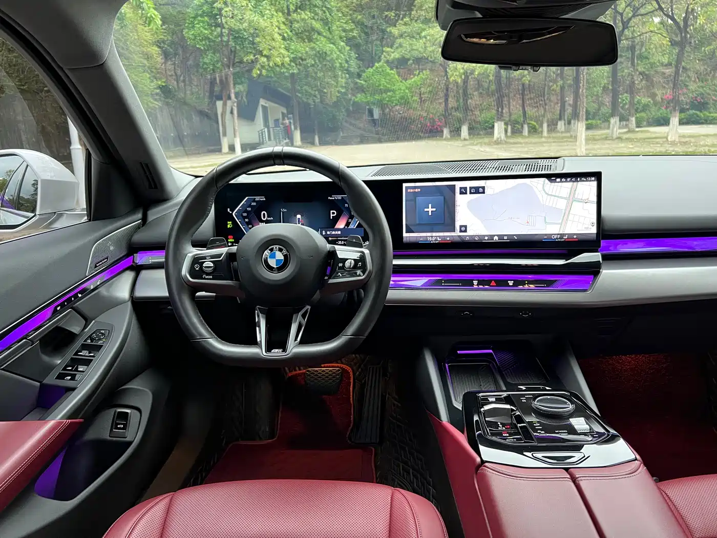 BMW 5 Series 2024 530Li Leading M Sport Package фото 4