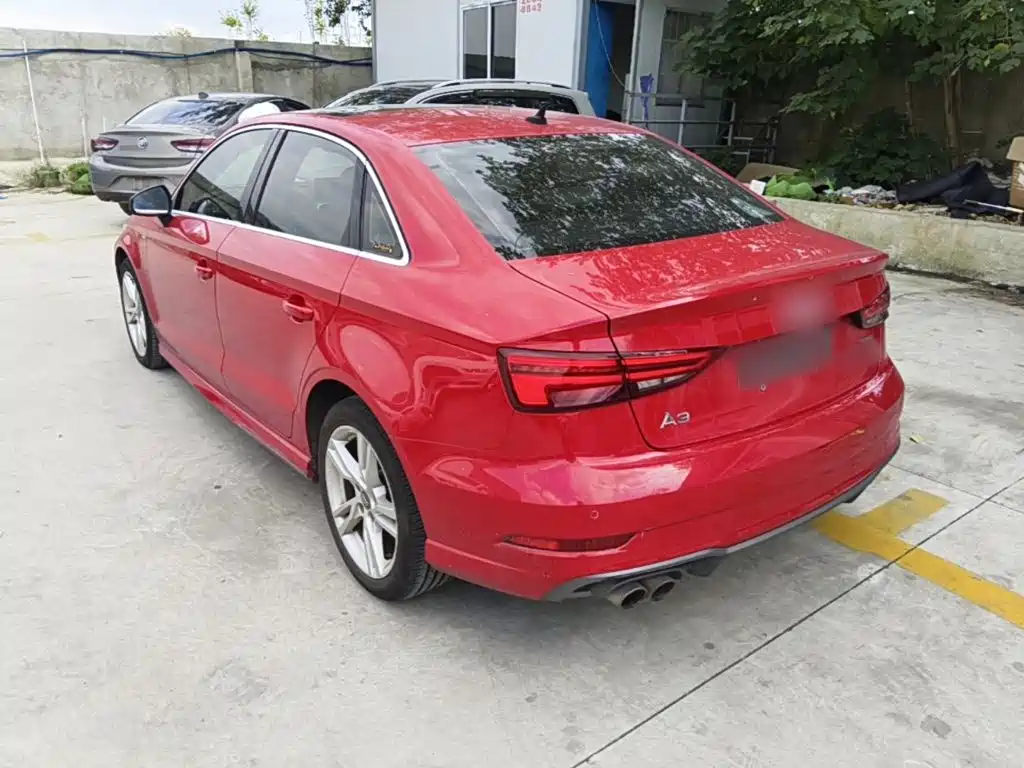 Фото 5 - Audi A3