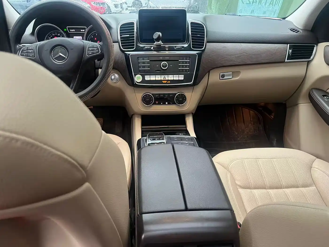 Mercedes-Benz GLE 2015 GLE 400 4MATIC фото 12