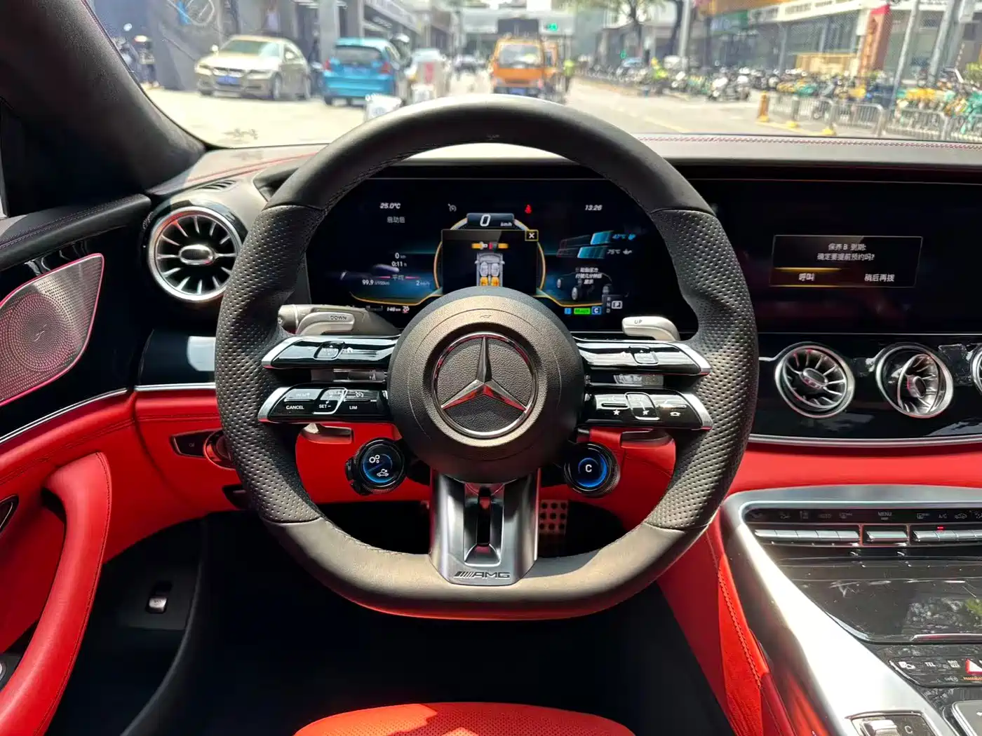 MERCEDES-BENZ AMG GT