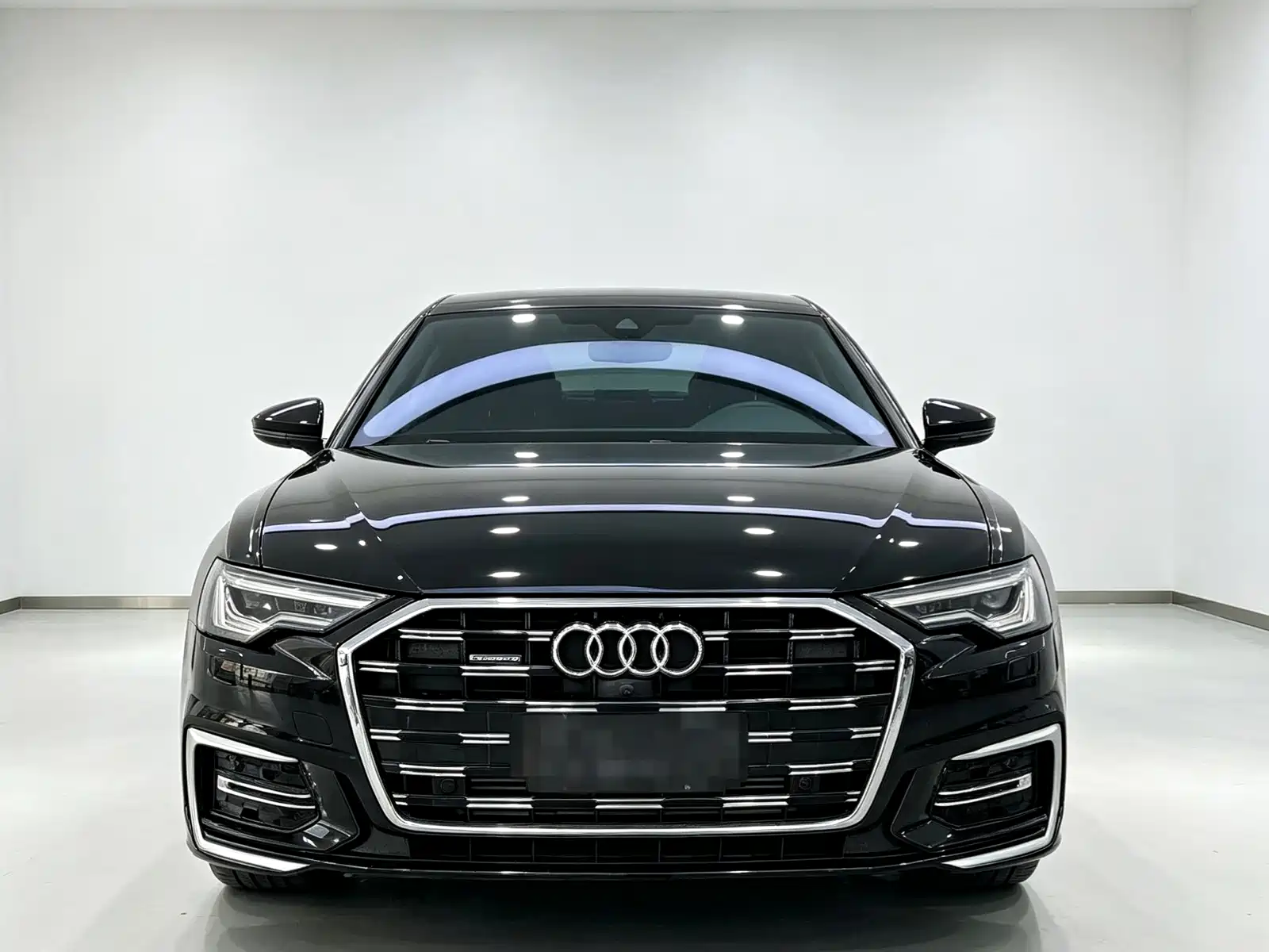 Photo 2 - Audi A6L