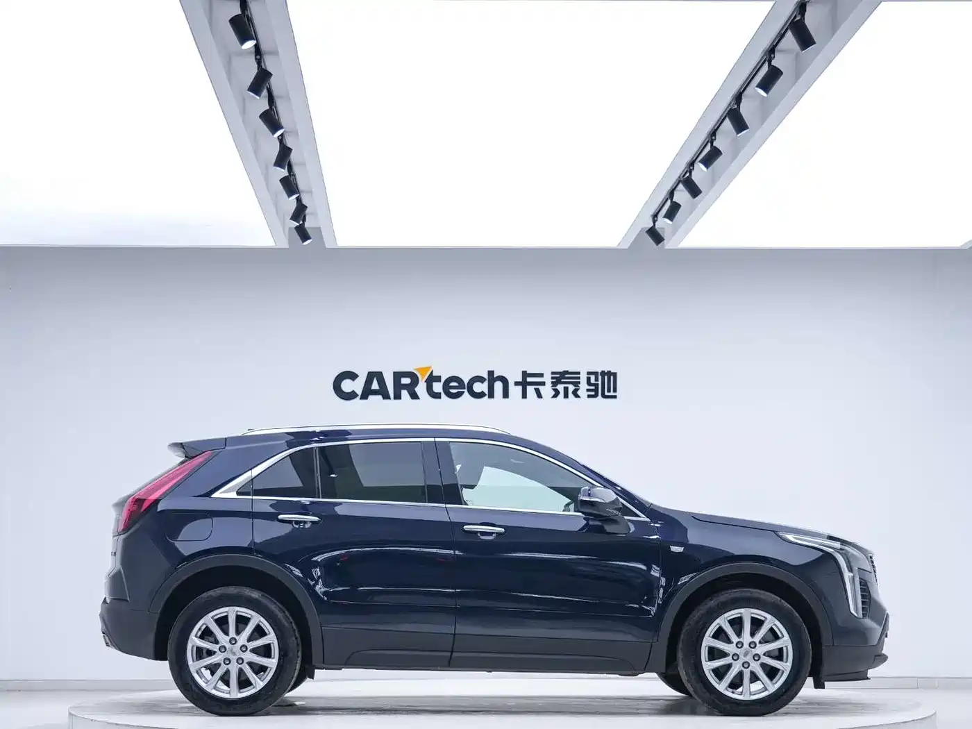 Cadillac XT4 2022 28T FWD Style фото 5