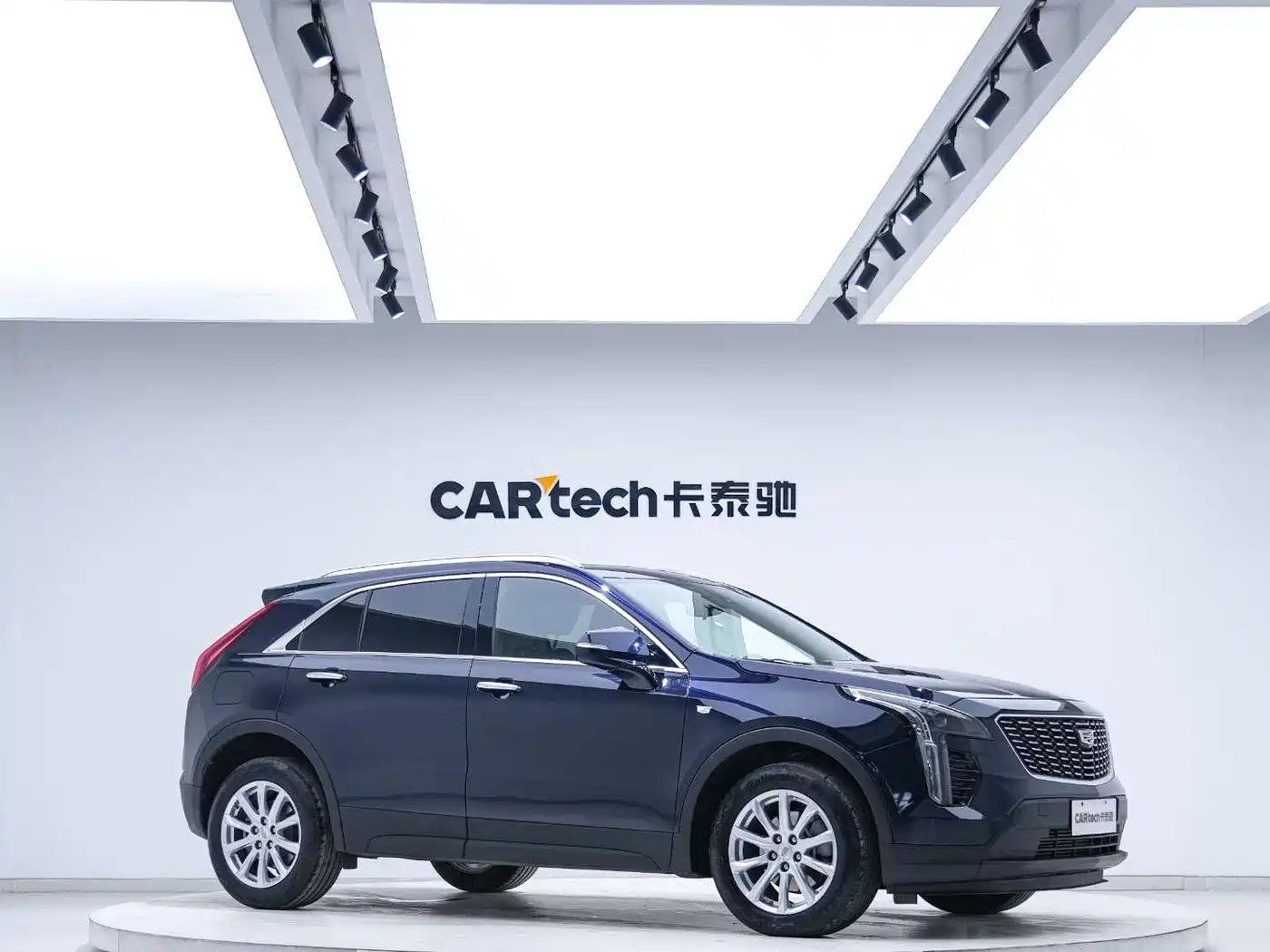 Cadillac XT4 2022 28T FWD Style фото 4