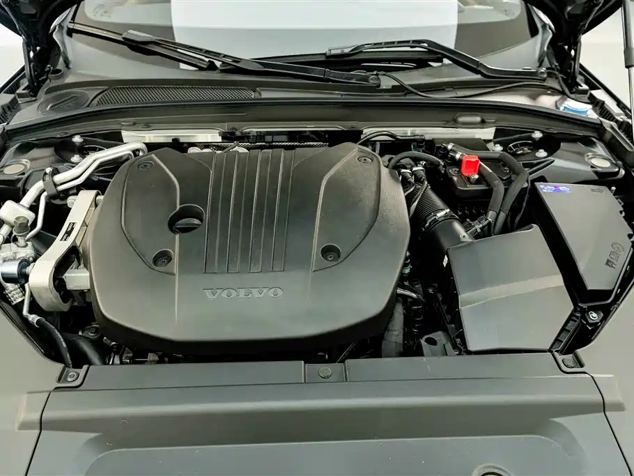 Volvo S90 2025 2025 B5 Zhiyi Luxury Edition