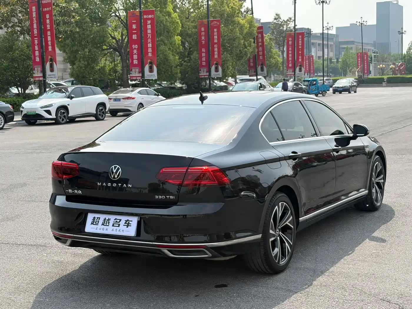 Volkswagen Magotan 2021 330TSI DSG 30th Anniversary Edition фото 18