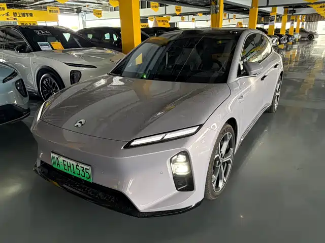 NIO ET5T 2025