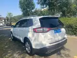 Фото 8 - Ford Edge