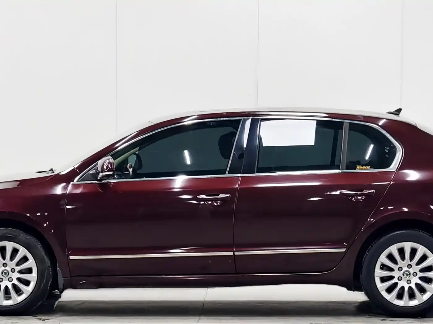Škoda Superb 2009 1.8TSI Automatic Prestige фото 7