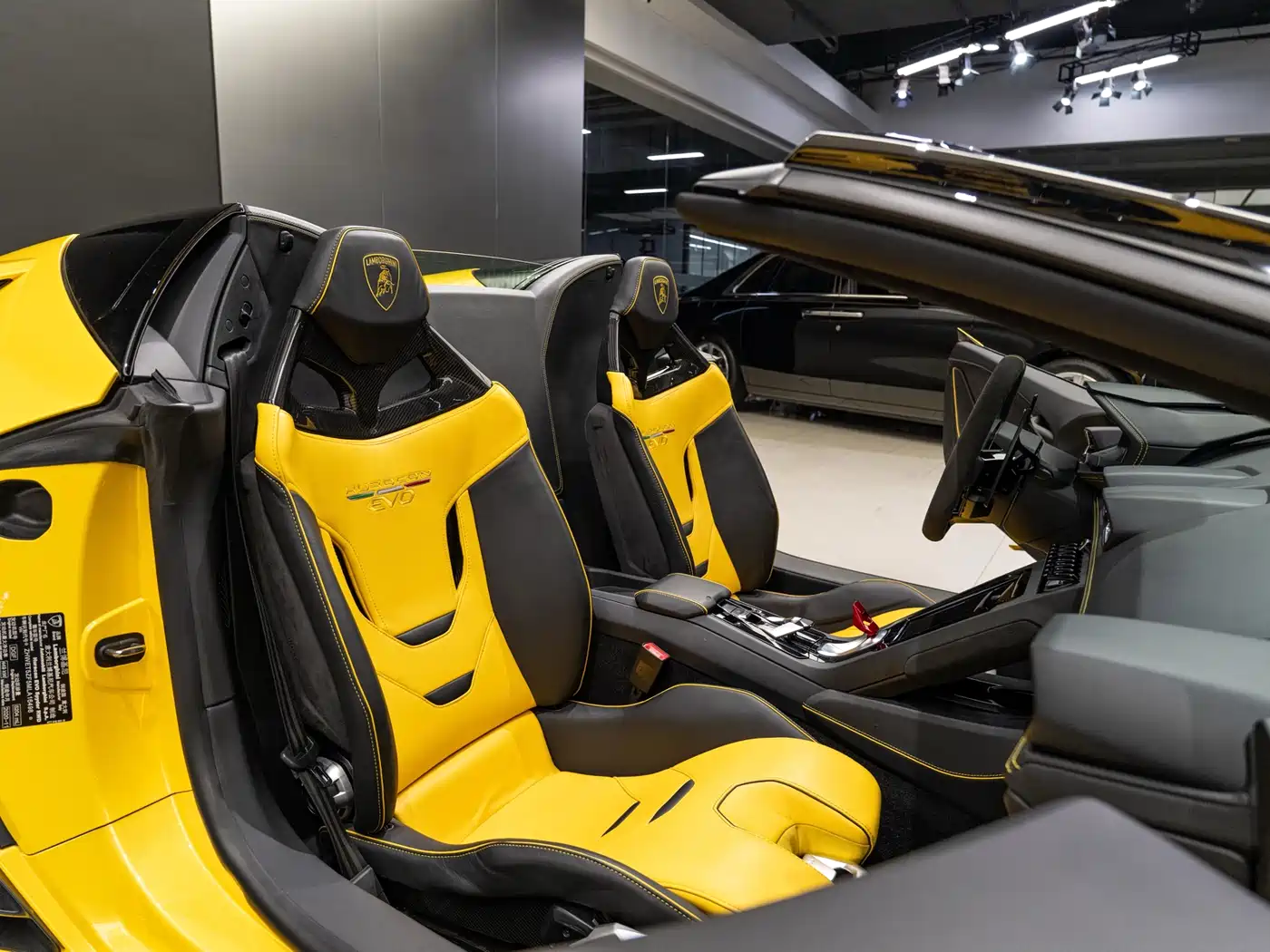 LAMBORGHINI HURACÁN