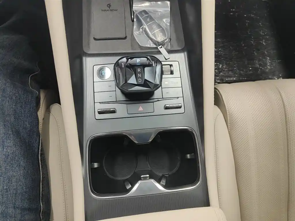 BYD Song L EV 2025 662km Excellence Smart Driving Model фото 14