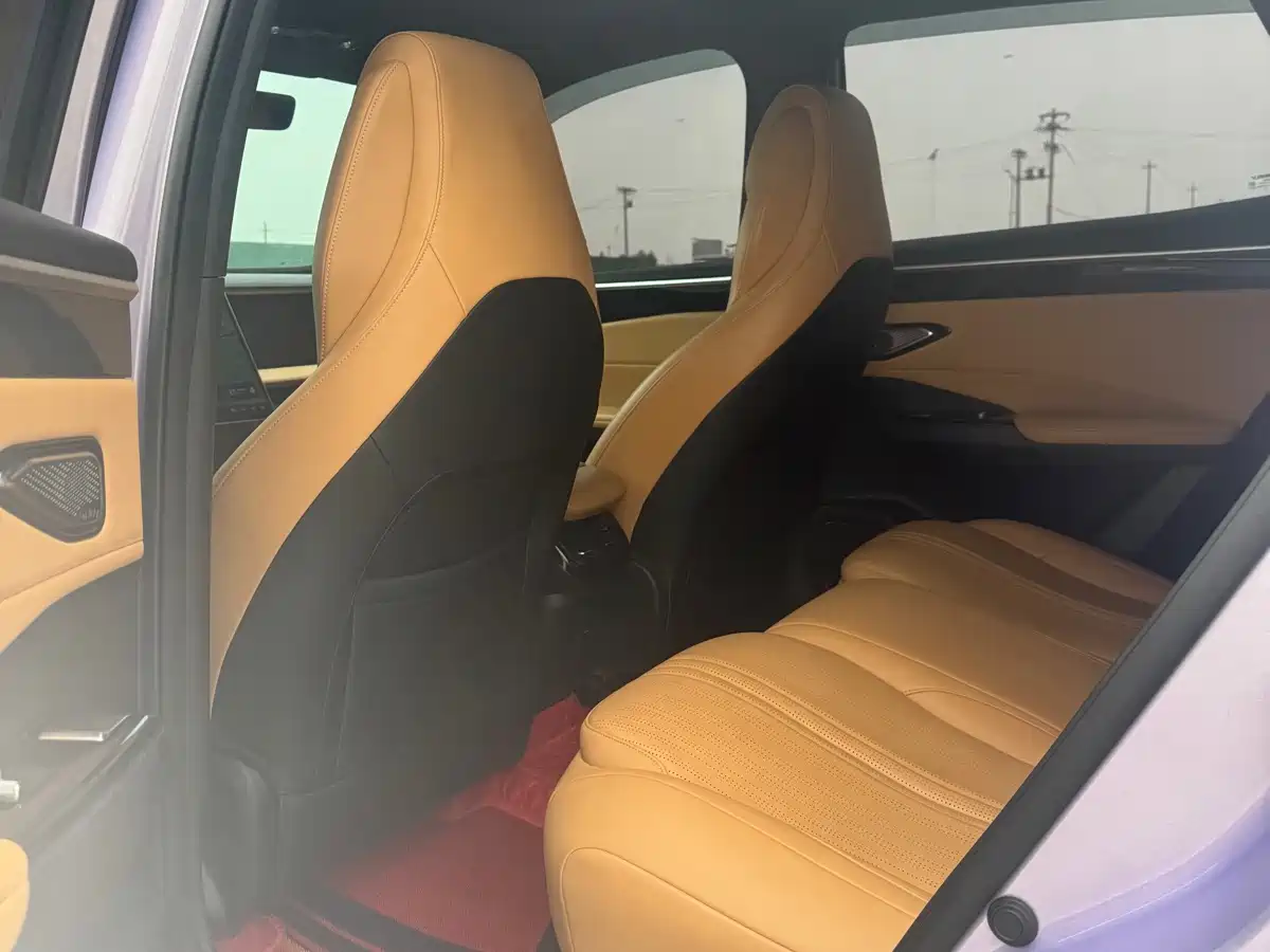 Geely Galaxy Galaxy L7 2023 1.5T 115km Starship фото 5