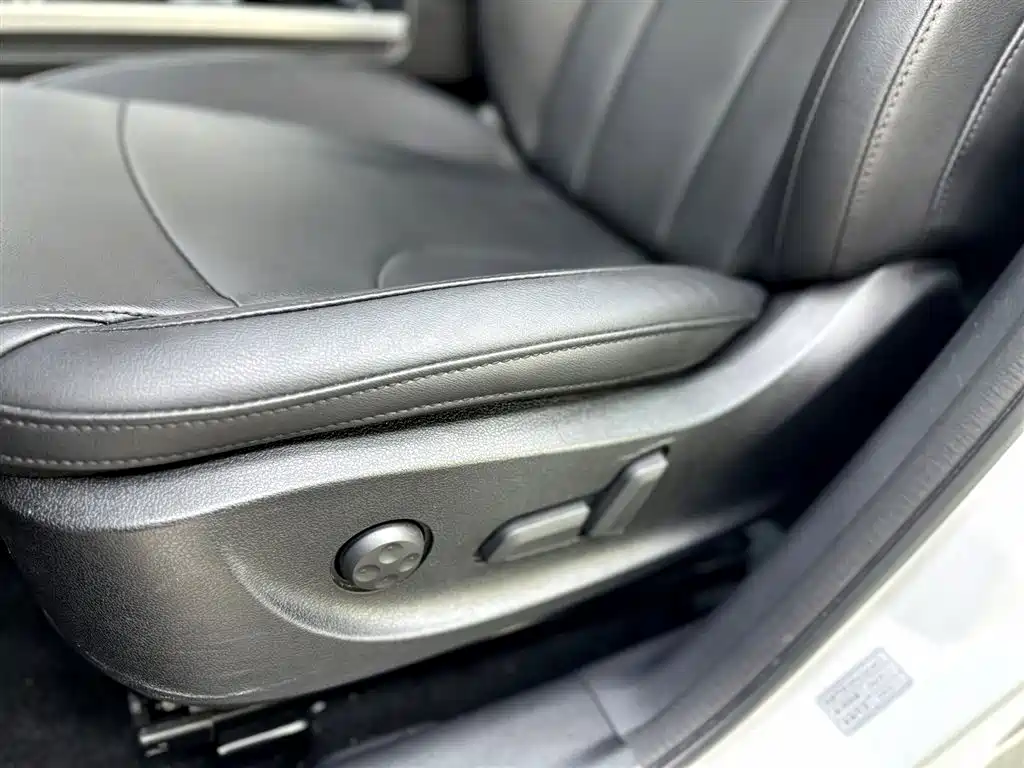 Haval H6 2018 Sport Edition 1.5T Automatic 2WD Premium China V фото 11