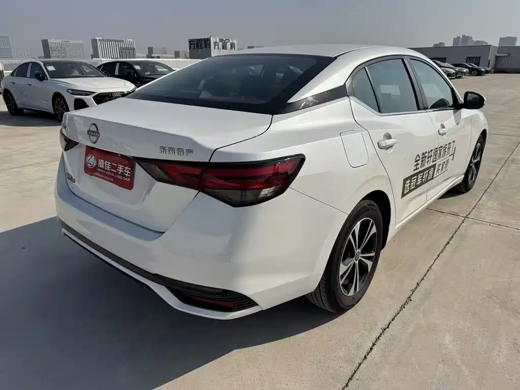 صورة 6 - Nissan Sylphy