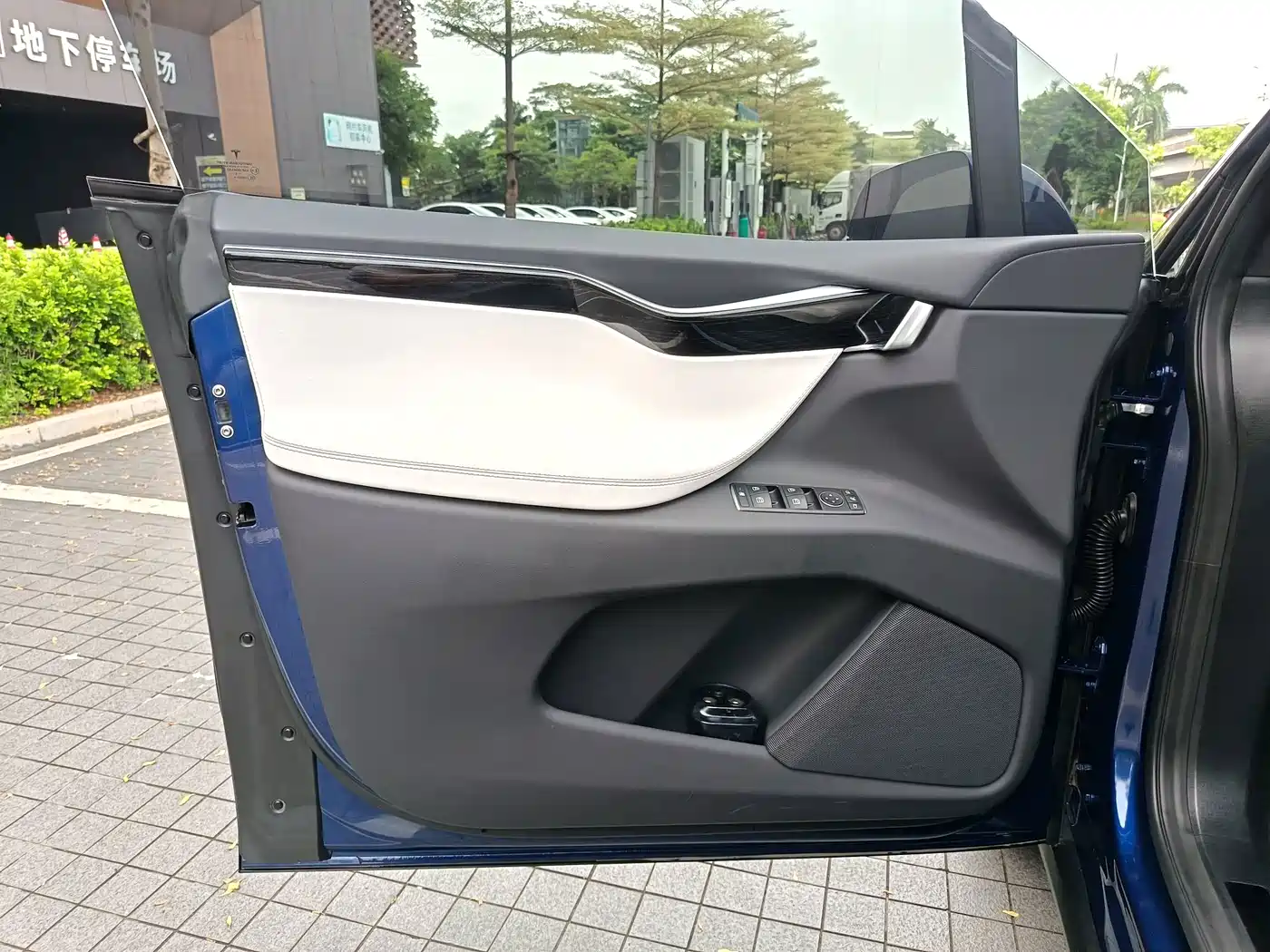 Tesla Model X 2016 2016 Model X P100D Performance