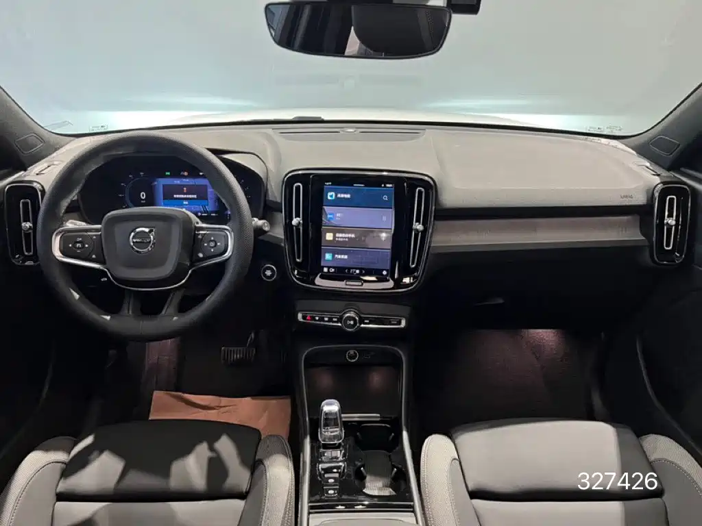Volvo XC40 2023 2023 Model B3 Smart Drive Fashion Edition