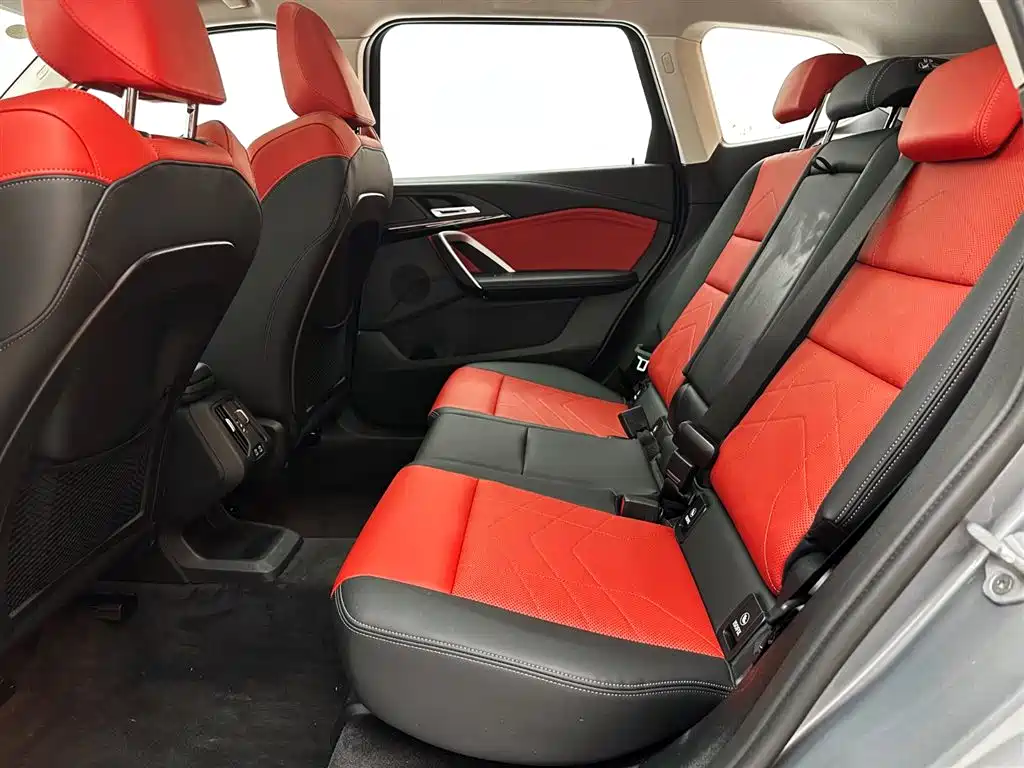 BMW X1 2023 sDrive20Li X Design Package фото 22