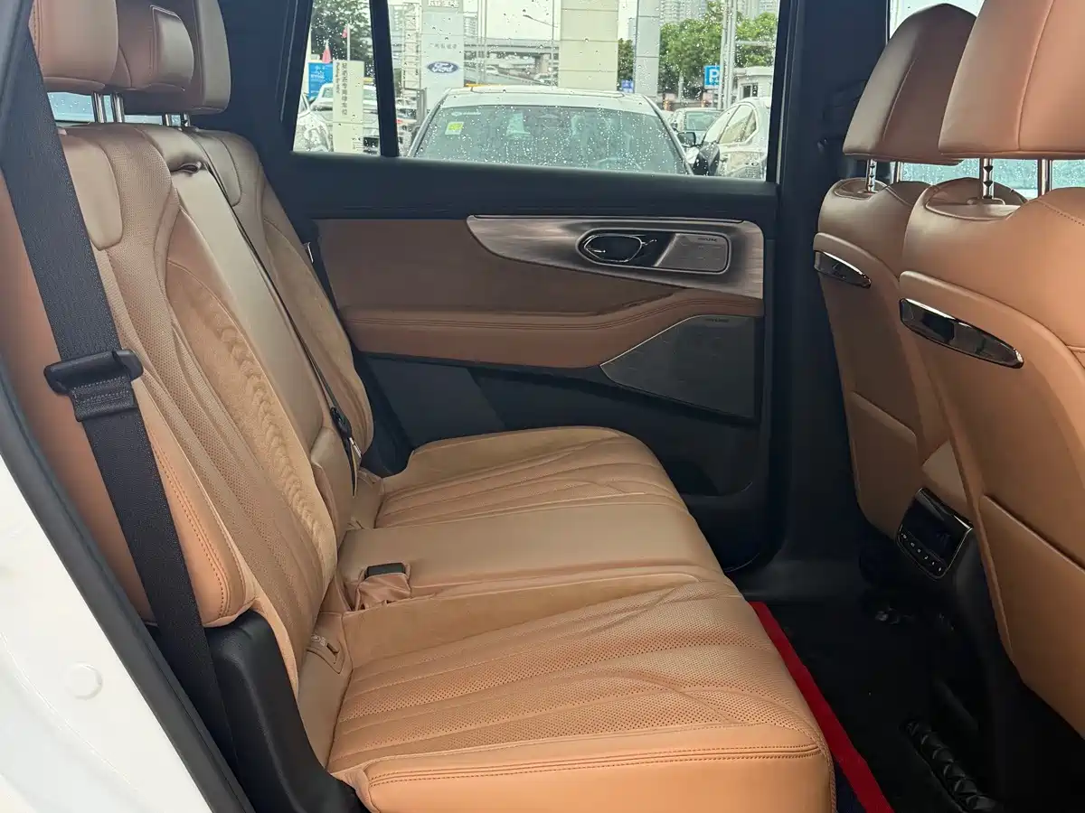 GAC Trumpchi Trumpchi ES9 2024 2024 PHEV 143km Pro+
