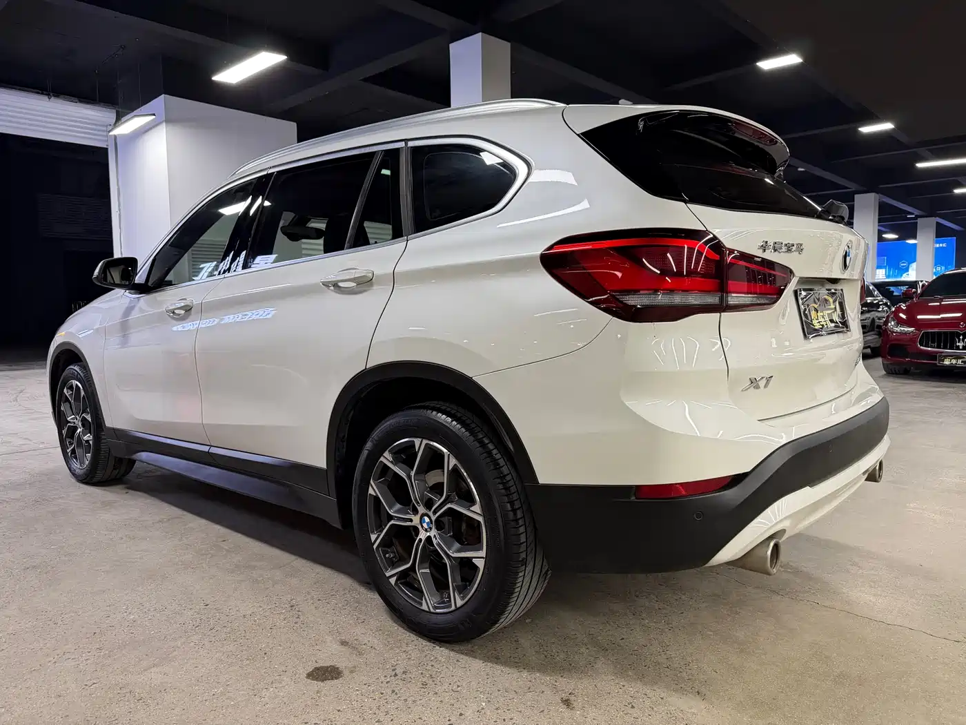 BMW X1 2020 sDrive25Li Leading Model фото 11