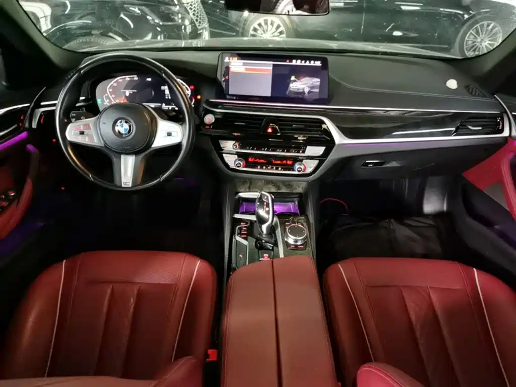BMW 5 Series 2022 Model Second Facelift 525Li M Sport Package фото 10