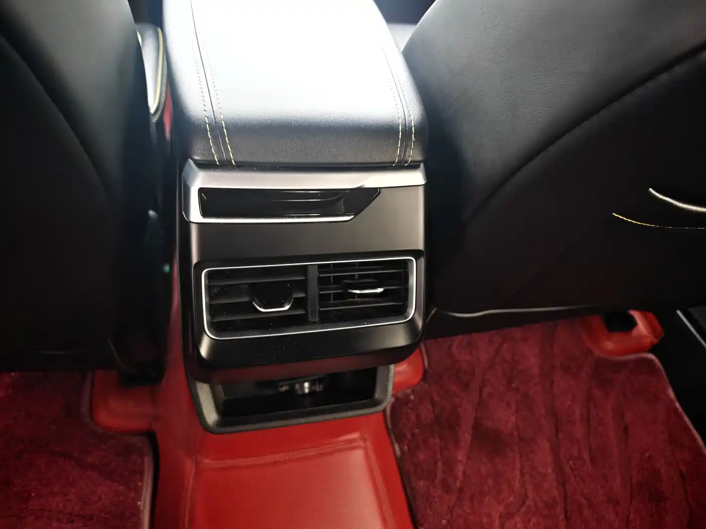 Geely Preface 2024 2023 1.5TD Kunlun Edition