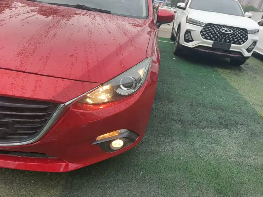 صورة 24 - Mazda Mazda 3